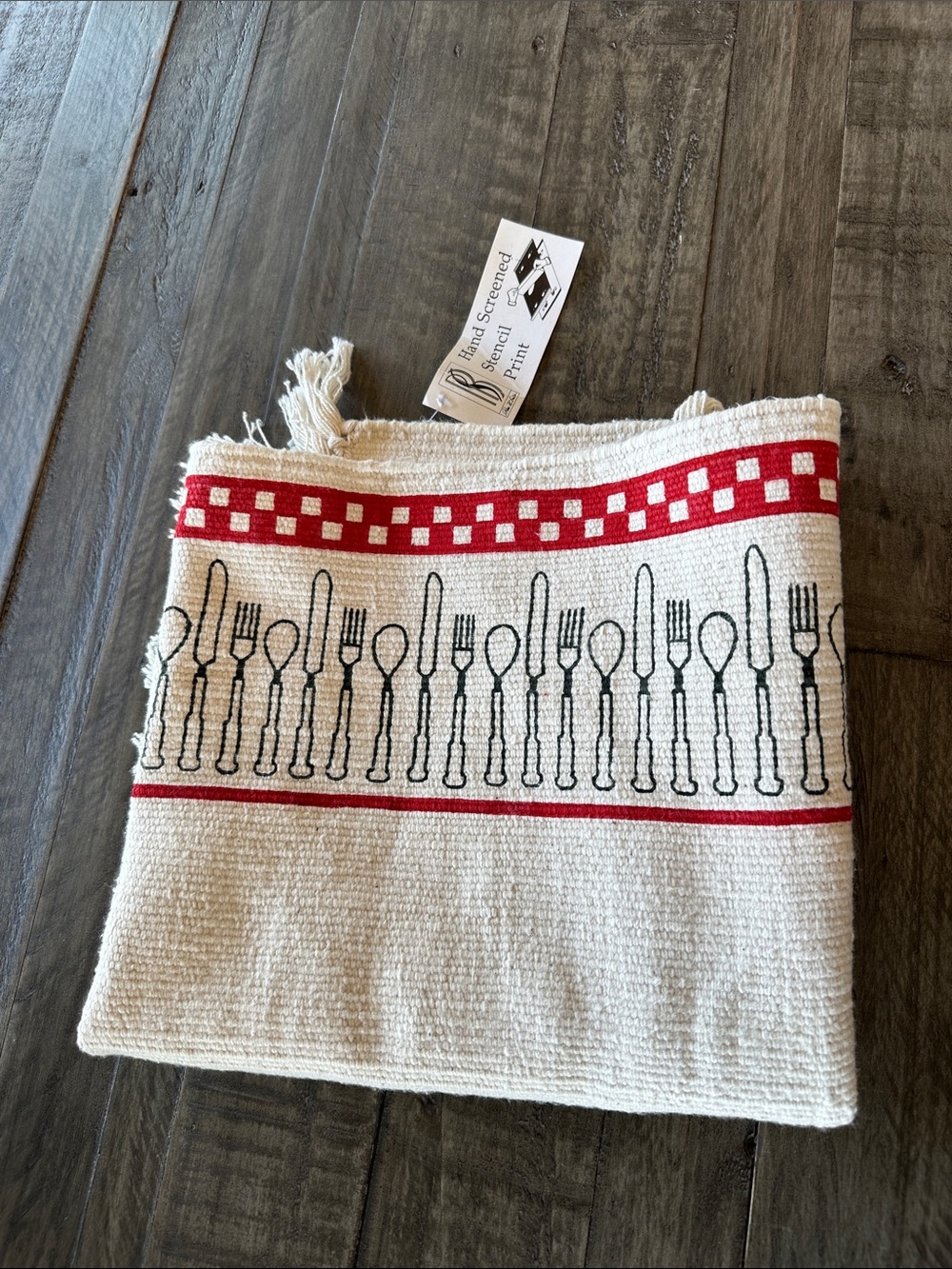 Nwt. Table runner